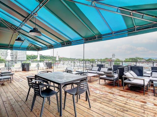 Penthouse On Charest - With Parking And Gym Apartment Quebec City Exterior photo